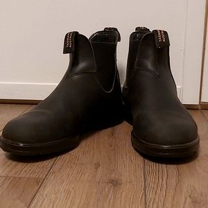 Blundstone unisex black classic ankle boot size 6.5 AUS